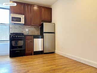 222 Thompson St Unit 19, New York, NY 10012