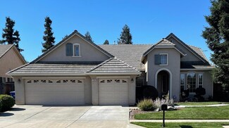 2644 Gibson Ave, Clovis, CA 93611