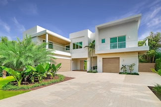 471 NW 9th St, Boca Raton, FL 33432