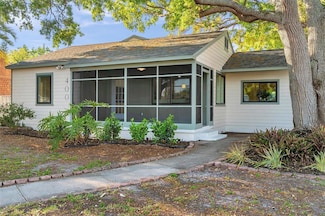 400 38th Ave NE, Saint Petersburg, FL 33704