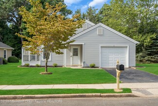 26 Kent Dr, Forked River, NJ 08731