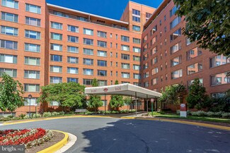 1121 Arlington Blvd Unit 204, Arlington, VA 22209