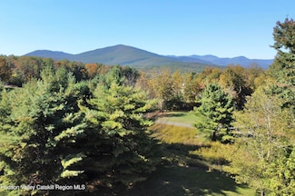 679 Vly Rd, Stone Ridge, NY 12484