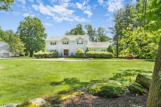 6 Theodore Dr, Randolph, NJ 07869