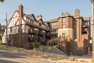 340 N Allen St Unit 10, Madison, WI 53726