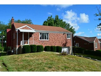 1035 Thornwood Dr, Pittsburgh, PA 15234