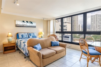 134 Kapahulu Ave Unit 920, Honolulu, HI 96815