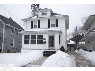 525 W Barnes Ave, Lansing, MI 48910