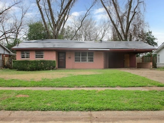 1208 Pecan Ln, Bossier City, LA 71112