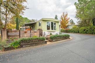 1187 Mountain Shadows Blvd, Redding, CA 96003
