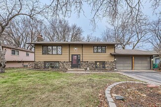 6704 80th Ave N, Brooklyn Park, MN 55445
