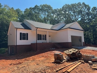 2393 Walnut Hollow Rd, Lynchburg, VA 24503