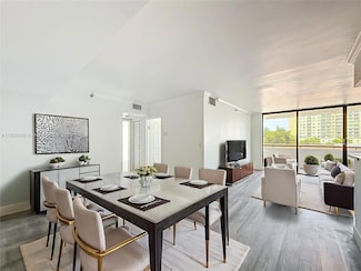 911 E Ponce de Leon Blvd Unit 501, Coral Gables, FL 33134