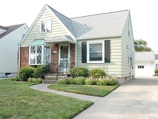 158 Thorncliff Rd, Buffalo, NY 14223