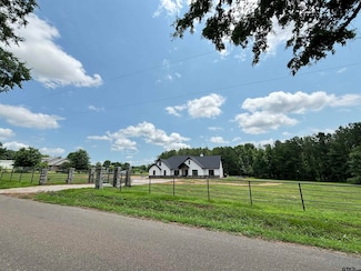 413 County Road 3101, Jacksonville, TX 75766