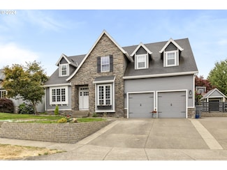 525 NW Hillcrest Loop, McMinnville, OR 97128