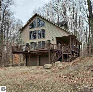 4096 Scholl Rd, Mancelona, MI 49659