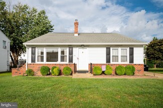 16 George Read Rd, New Castle, DE 19720