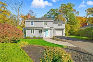 43 Friend St, Wakefield, MA 01880