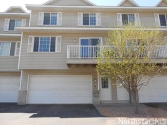 1567 1567 County Road D E, Maplewood, MN 55109