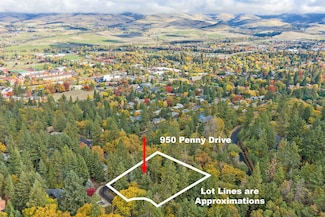950 Penny Dr, Ashland, OR 97520