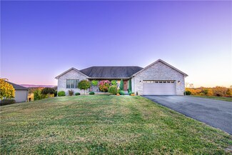 3 Stone Ridge Dr, Menallen Township, PA 15480