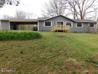 165 Christian College Rd, Senatobia, MS 38668