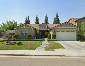 5885 W Norwich Ave, Fresno, CA 93722
