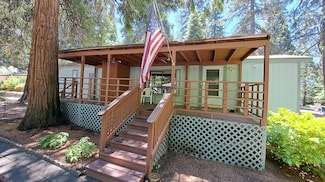 5766 Pony Express Trail Unit 4, Pollock Pines, CA 95726