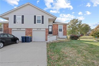 8710 N Chatham Ave, Kansas City, MO 64154