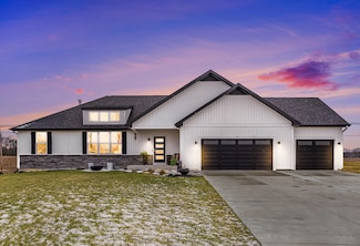 7115 N 28th St, Richland, MI 49083