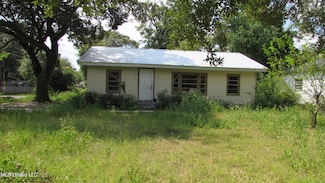 2801 Gulf Ave, Gulfport, MS 39501
