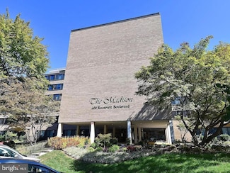 600 Roosevelt Blvd Unit 314, Falls Church, VA 22044