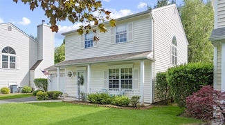 12 Woodchuck Trail, Coram, NY 11727