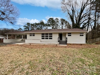 924 Springdale Ln, Gastonia, NC 28052