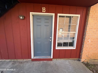 607 E Marigny Cir Unit B, Duson, LA 70529