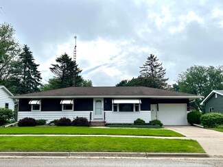 2602 12th Ave, Monroe, WI 53566