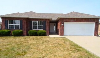 810 Birch St, Butler, MO 64730