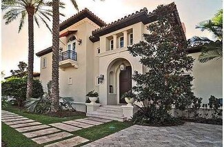 460 Marquesa Dr, Coral Gables, FL 33156