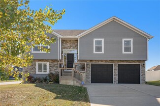 311 Fairview Cir, Platte City, MO 64079