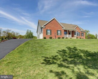 10220 Easterday Ct, Hagerstown, MD 21742