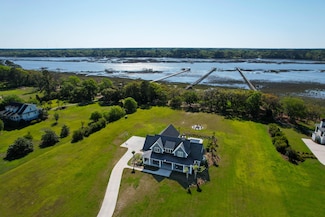 2621 Anchor Watch Dr, Wadmalaw Island, SC 29487