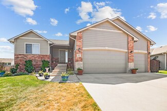 1927 E Teak Ct, Andover, KS 67002