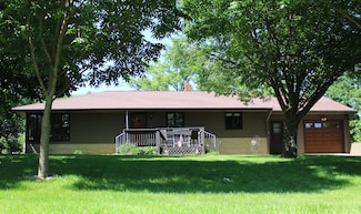 209 E Elm Ave, Upsala, MN 56384