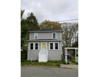 374 Nichols St, Fall River, MA 02720