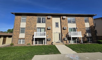 508 Commercial St Unit C, La Porte City, IA 50651