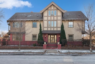 1121 Douglas Ave, Minneapolis, MN 55403