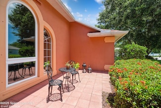 871 Quanah St SE, Palm Bay, FL 32909