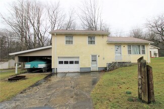 6878 Pymatuning Blvd, Andover, OH 44003