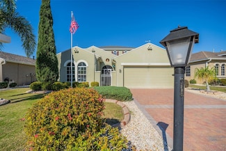 445 Noble Faire Dr, Sun City Center, FL 33573